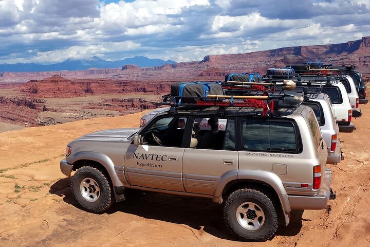 Moab Combo: Colorado River Rafting and Canyonlands 4X4 Tour image