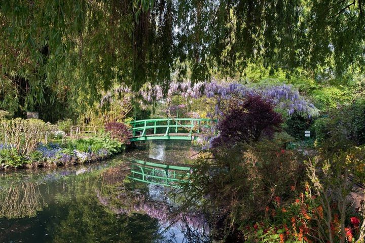 Guided tour Monet's house and gardens/Giverny image