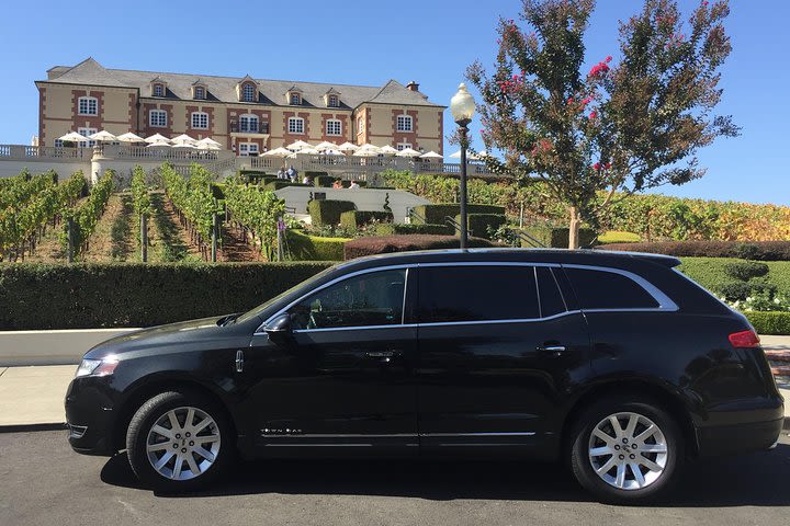 Airport Transfer To OR From Fairfield in Sedan image