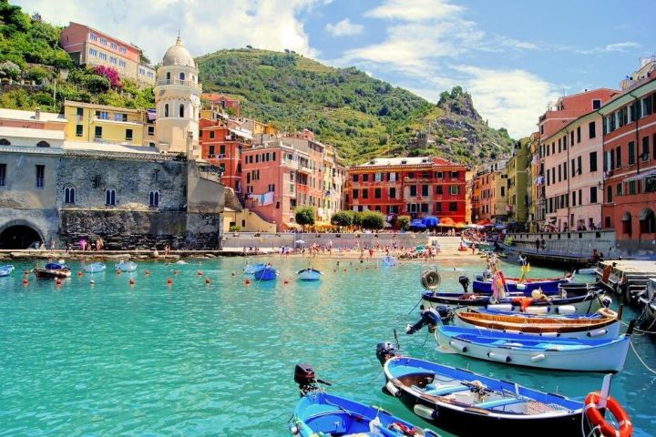 Exclusive Private Shore Excursion to Cinque Terre image