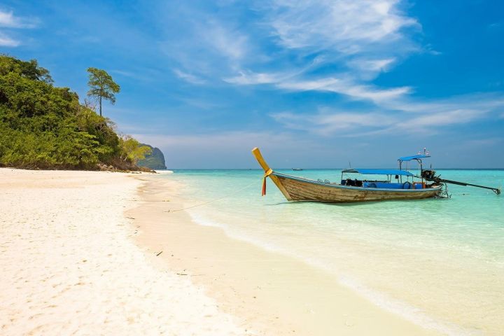Private Bamboo Island Half-Day Tour image