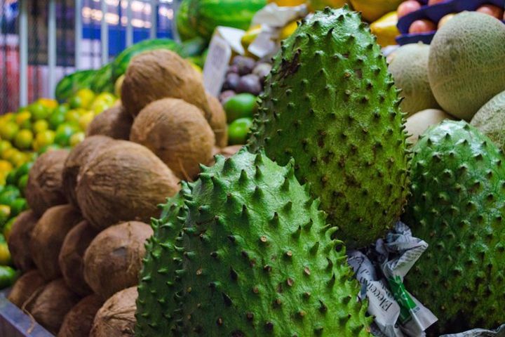 PALOQUEMAO MARKET FOOD TOUR. EXOTIC FRUIT. LOCAL SNACKS. /Min 2 pax image