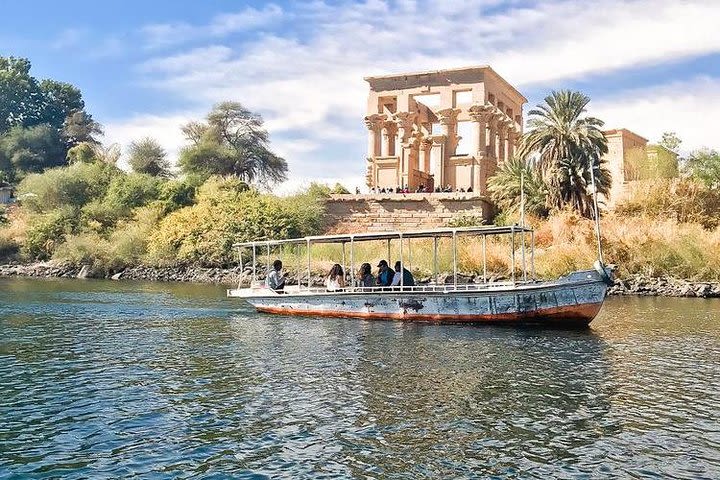 Day Tour From Luxor To Aswan image