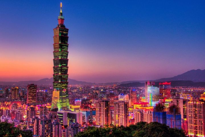 7-Day Taiwan Island Cultural Tour image