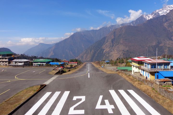 Everest 3 Passes Trek in Nepal Himalayas image