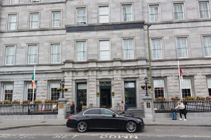 Sligo to Galway Premium Car Service image