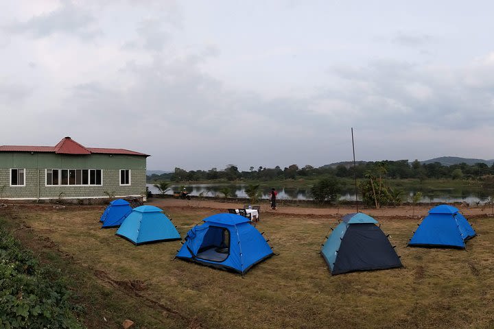 Full-Day Khadakwasla Backwater Camping in India image