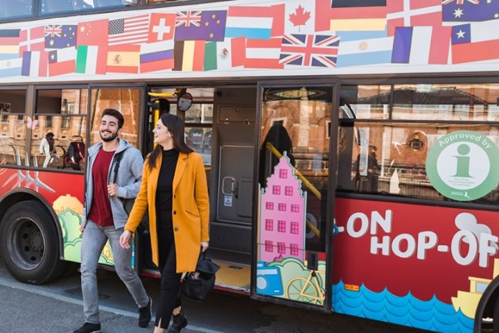 Hop-on Hop-off bus + boat tour Copenhagen image