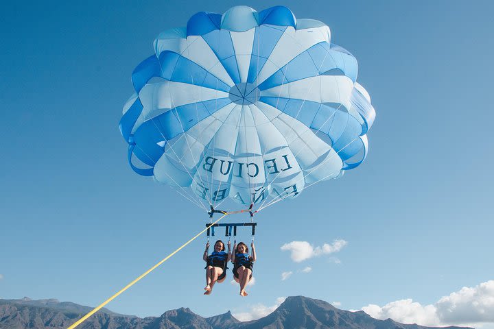 Parascending in Tenerife image