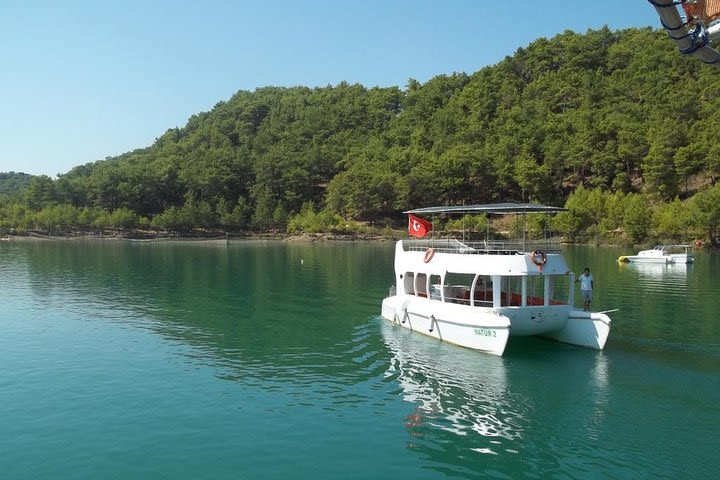 Side Village Tour and Green Lake Cruise Combo Tour image