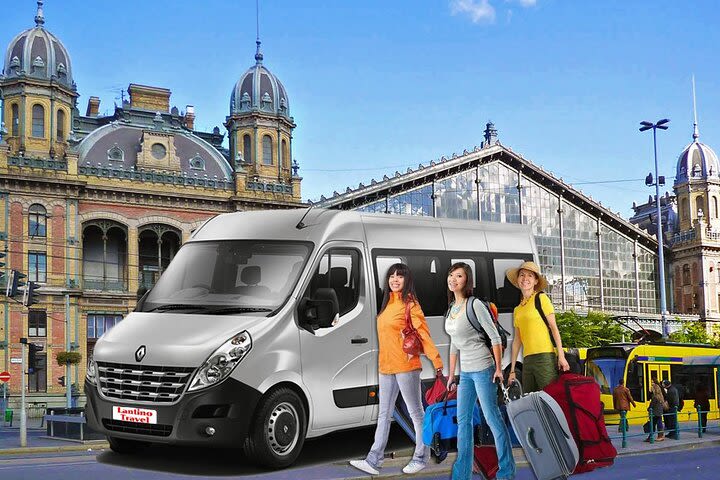 Private Budapest - Vienna transfer with an optional 2 hours stop in Bratislava image