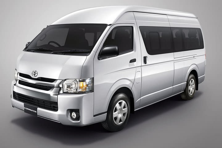 Private Round-Trip (UVF) Hewanorra International Airport Transfer image