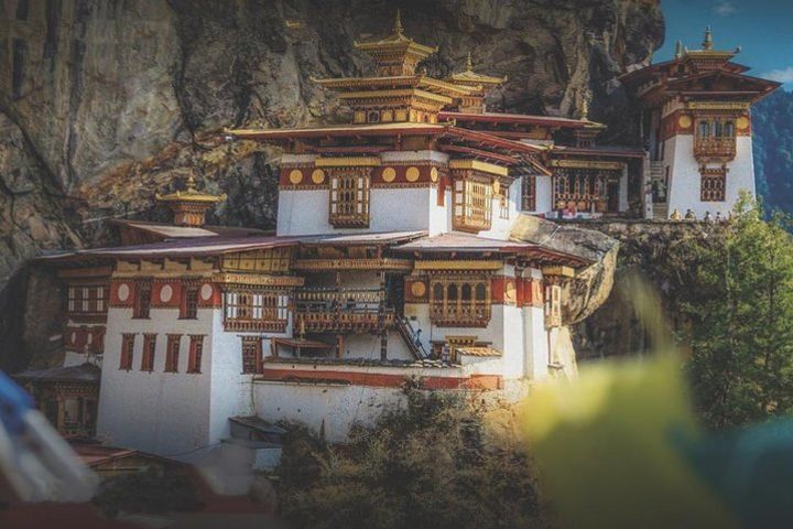 5 Days Glimpse of Bhutan image