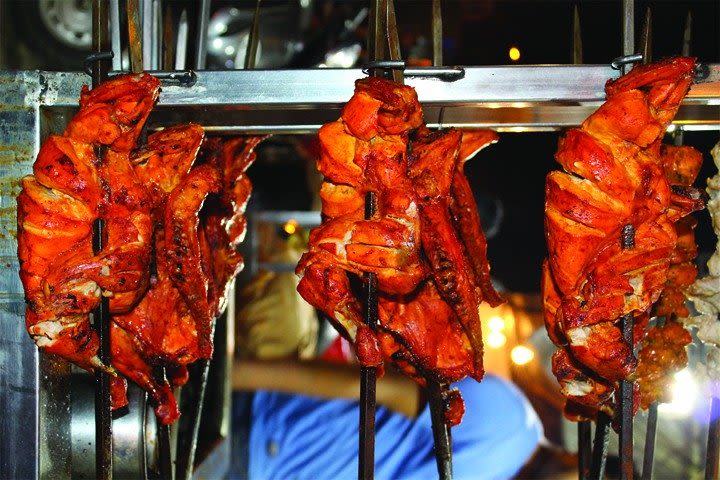 Lucknow Culinary Walk with Food Tastings image