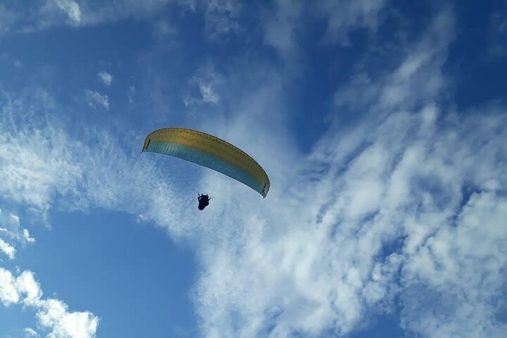 Best paragliding experience in Medellin image