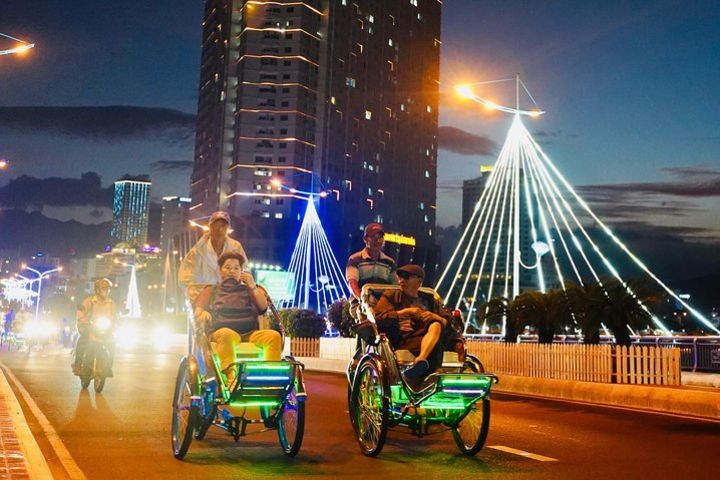 Nha Trang food tasting tour on Cyclo image