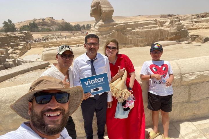 Private Full-Day Giza Pyramids & Sphinx Tour image
