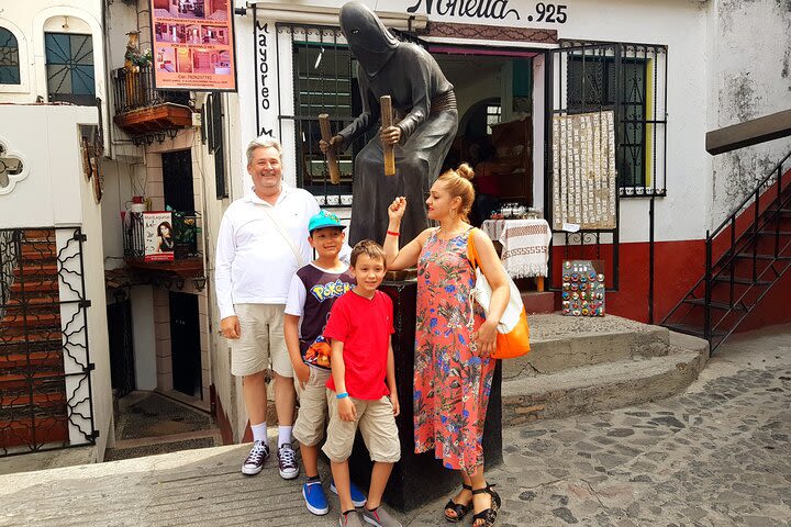 One Day Tour at Silver Town, Taxco Mexico image