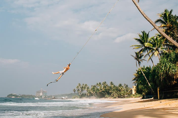 From Colombo Bandaranaike Intl Airport to Unawatuna image