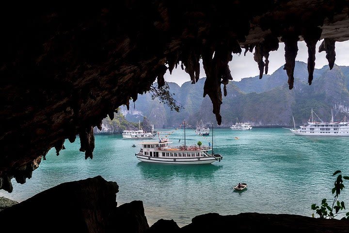 Halong Bay Full-Day Trip - Fast Expressway Transfer Round Trip image