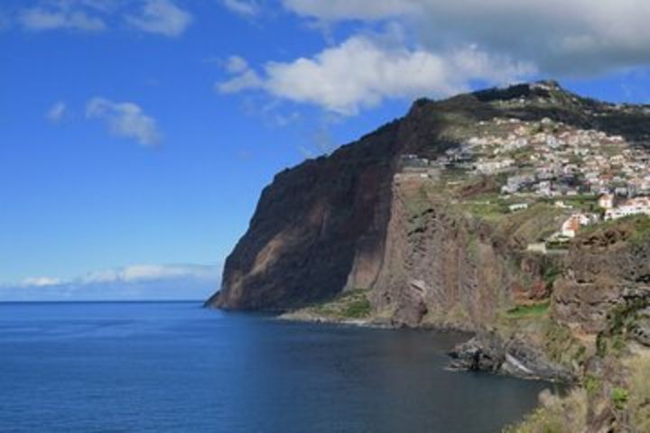 Skywalk, Vineyards, Landscapes and 4x4 Experience in Madeira image