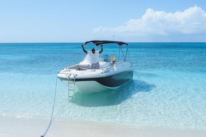 Private Boat Tours to outer islands, snacks drinks- snorkel- cruise! image