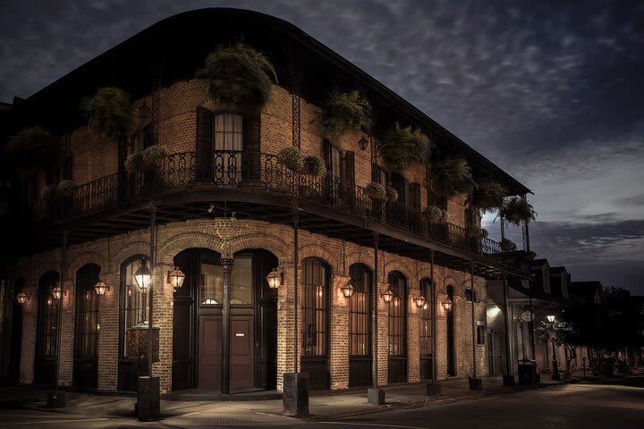 2-Hour French Quarter Ghost Walking Tour in New Orleans image