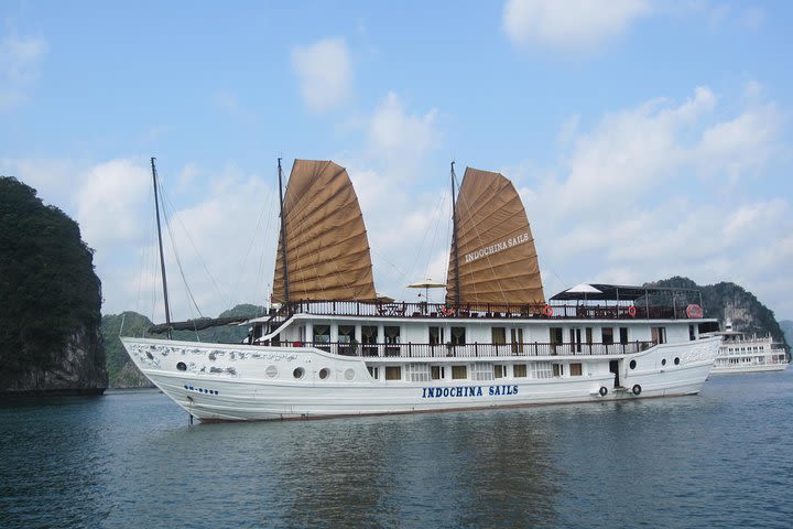 Indochina Sails 2 days-1 night image