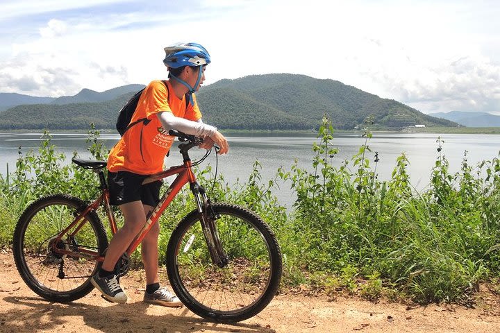 Overnight Mae Taeng Valley cycling and waterfall image