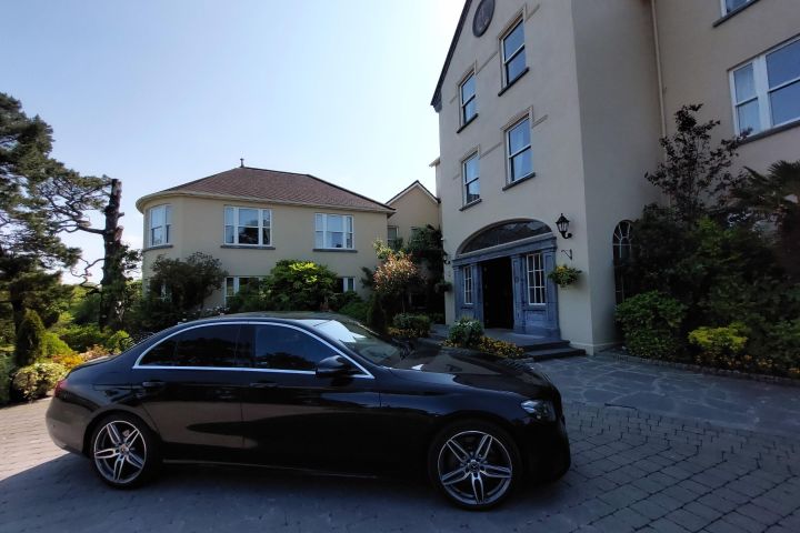 Sheen Falls Lodge Kenmare to Dublin Airport Premium Car Service  image