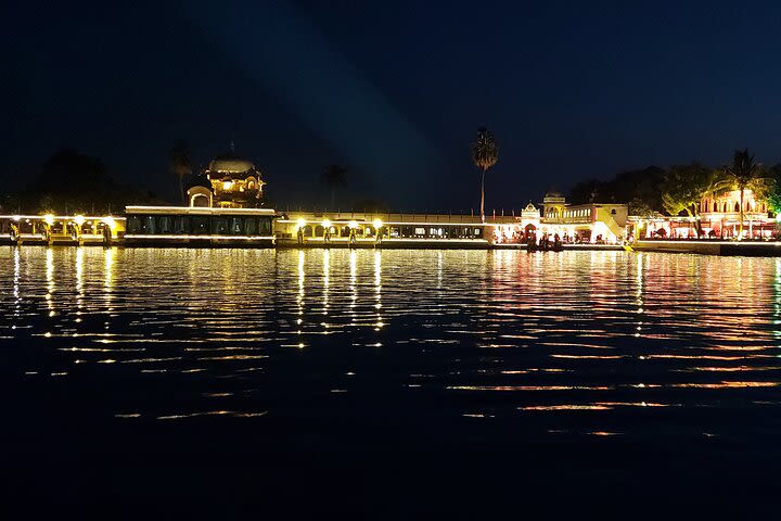 Night Heritage walk - Vegetarian Dinner & Non Alcoholic Drinks HRR - Udaipur image