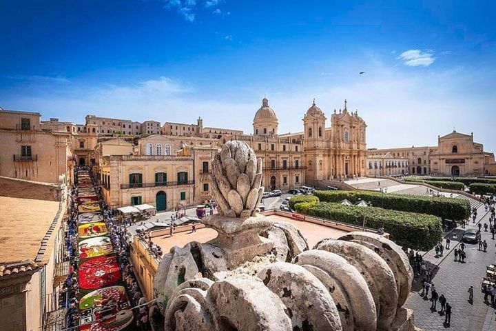 Exploring Noto image