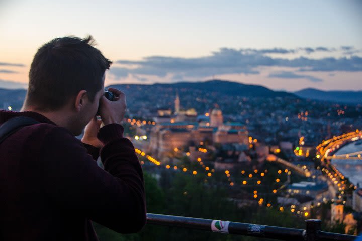 3-4 Hour Private Budapest Evening Photography Tour image