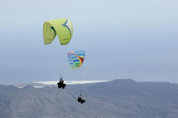 Paragliding Epic Experience in Tenerife with the Spanish Champion Team image