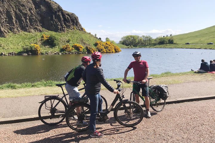 Edinburgh Sky to Sea Bike Tour by Manual or E-Bike image