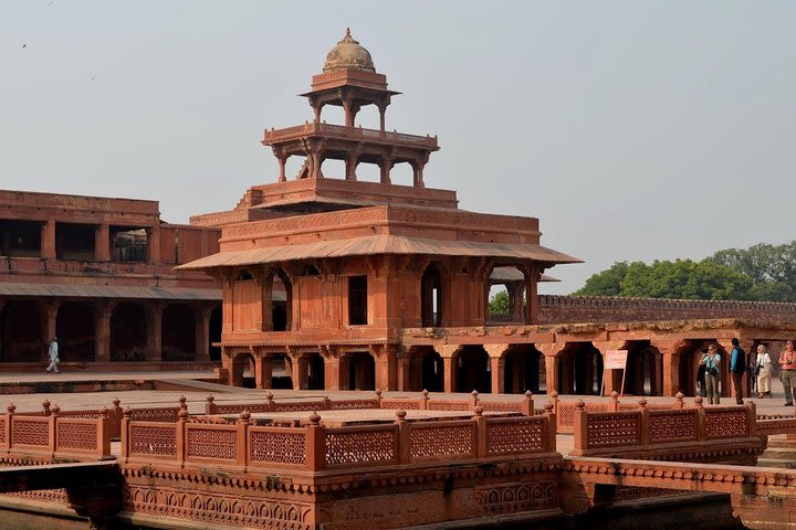 Private Tour: Taj Mahal Sunrise and Fatehpur Sikri Day Tour image