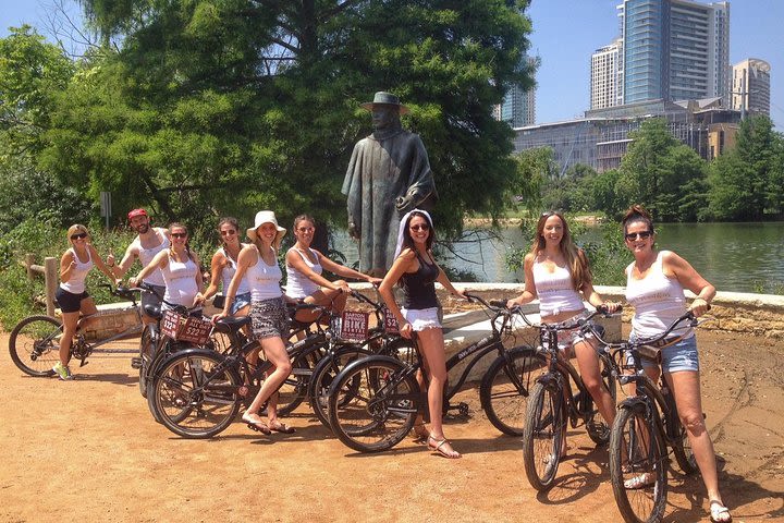 Small-Group Bike Tour in Austin image