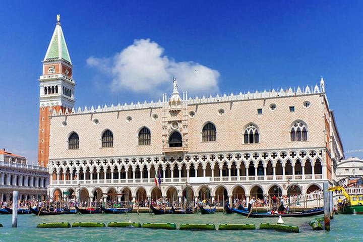 Skip the Line: Best of Venice Private Tour Including San Marco Doges' Palace and Gondola Ride image