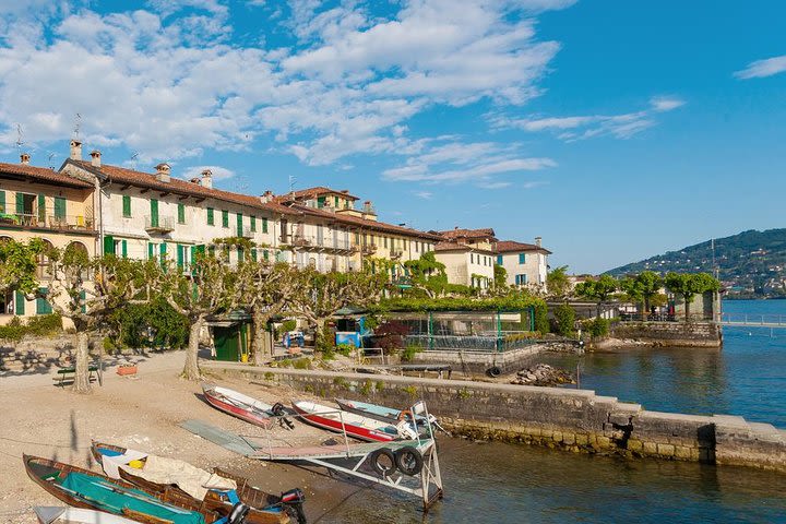 The gems of lake Maggiore - the Borromeo islands on a private guided tour image