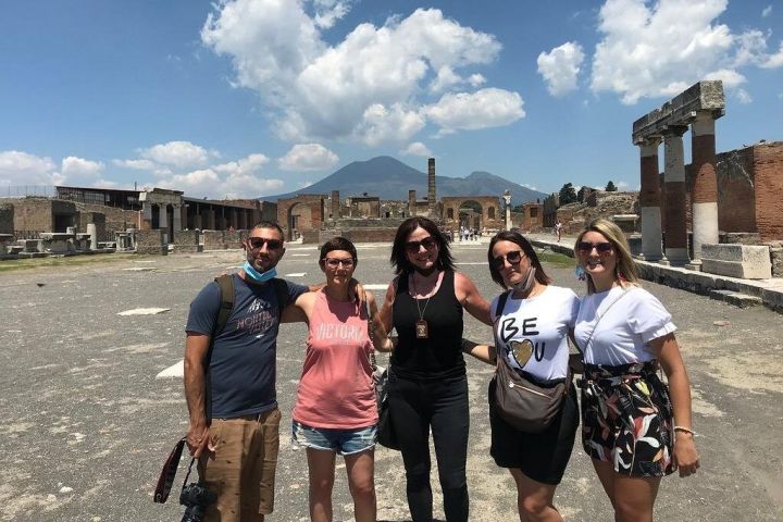 Pompeii Guided Walking Tour image