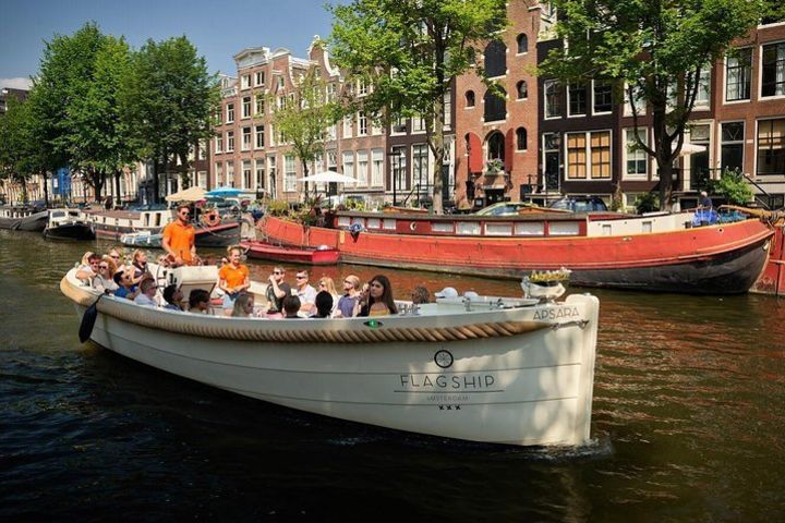 Amsterdam city cruise - Departure Rijksmuseum image