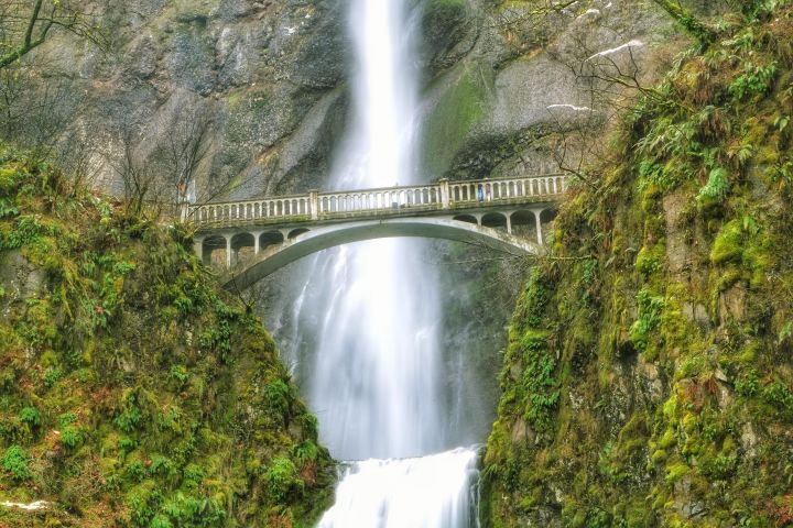 Columbia River Gorge Waterfalls Adventure image