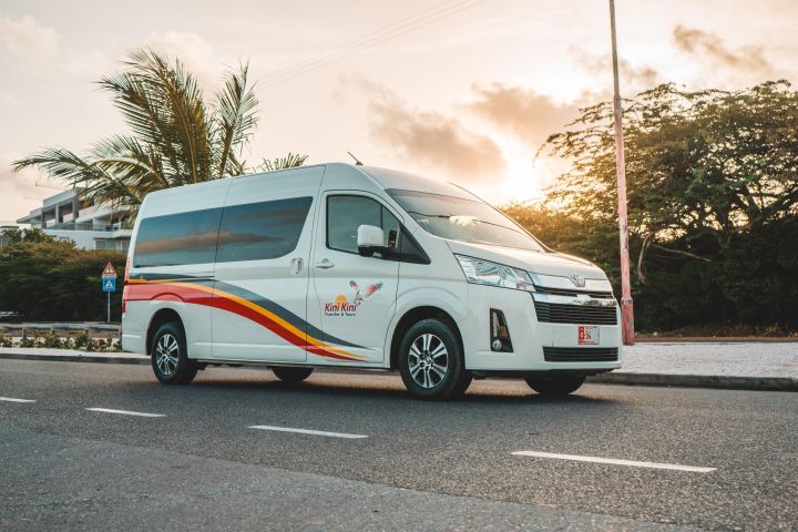 Aruba Private Van Airport Transfer image