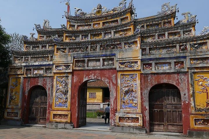 Hue Imperial City Daily Ingroup Tour via Hai Van Pass image