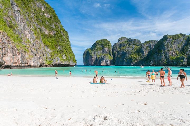 Phi Phi Islands Snorkeling Adventure image