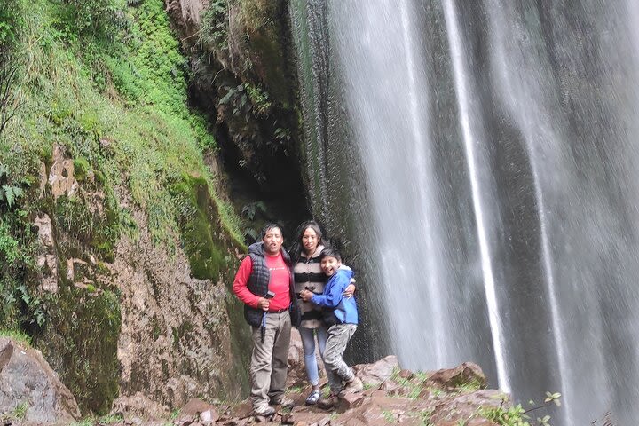  Horseback Riding to Perolniyoc Waterfall and Ñaupa Iglesia (Private Tour) image