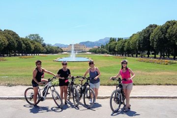 Urban Electric Bike Tour of Marseille image