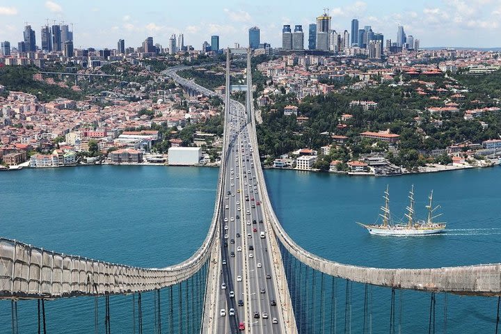 Small-Group Bosphorus Cruise and Istanbul’s Egyptian Bazaar image