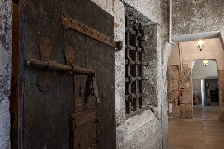 Venice: Prison’s Palace Cells & Tortures image
