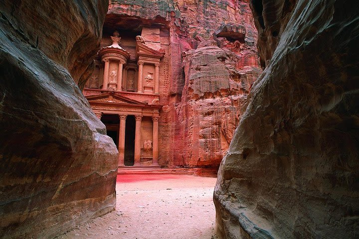 Petra One Day Tour image